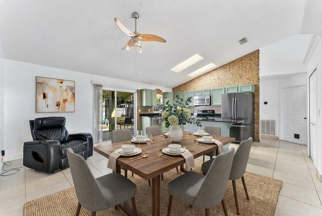 655 SE Ron Rico Terrace, Port St Lucie, FL 34983