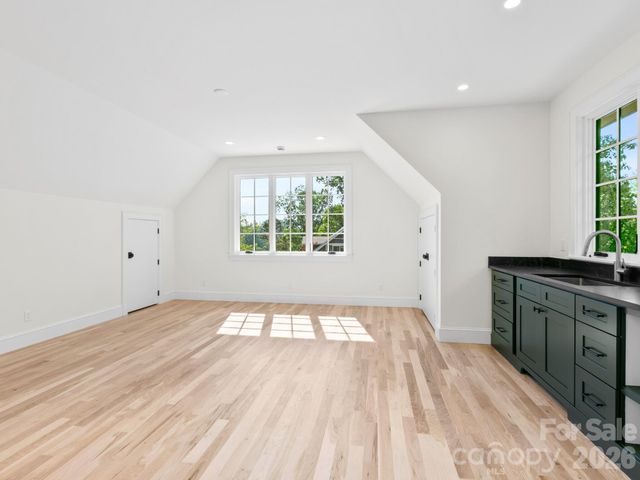 18 Normandy Road, Asheville, NC 28803