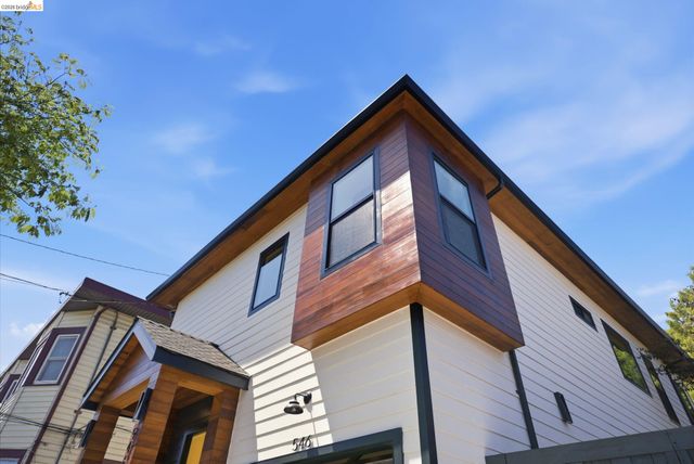 546 61St St, Oakland, CA 94609