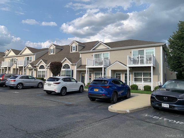 301 Willow Lane, Valley Stream, NY 11580