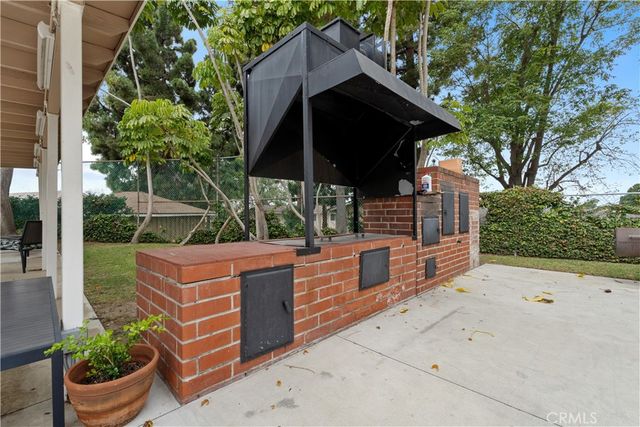 3500 W Manchester Boulevard 198, Inglewood, CA 90305