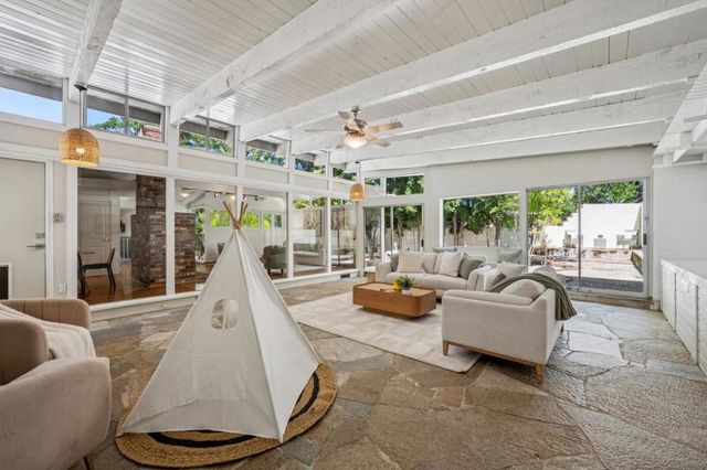 20210 Franklin Avenue, Saratoga, CA 95070