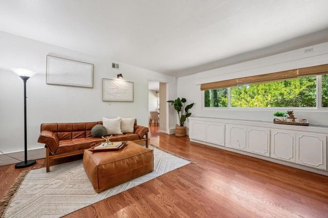 20210 Franklin Avenue, Saratoga, CA 95070