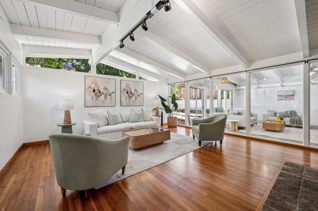 20210 Franklin Avenue, Saratoga, CA 95070