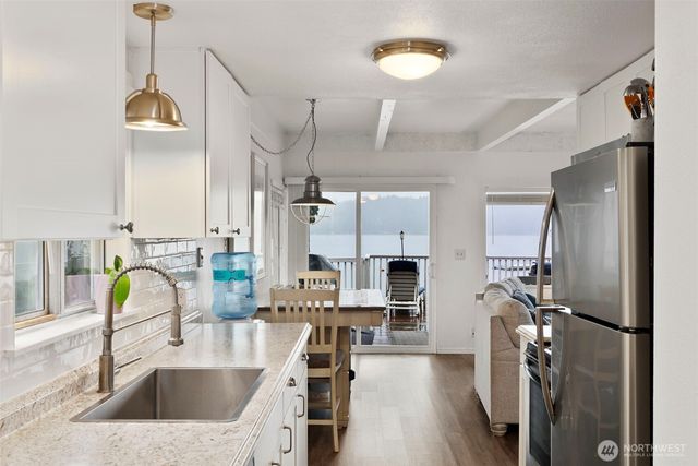 11571 E State Route 106, Union, WA 98592