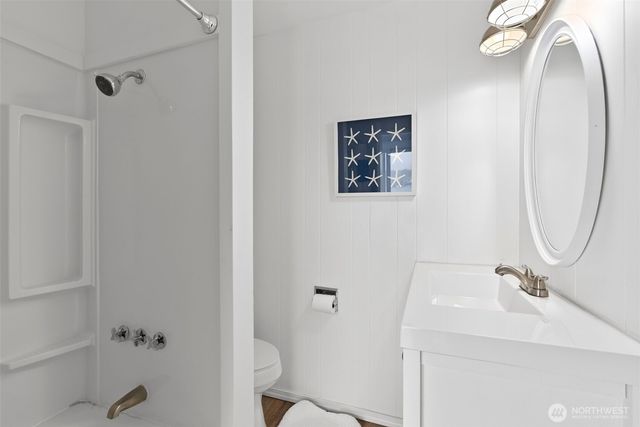 11571 E State Route 106, Union, WA 98592