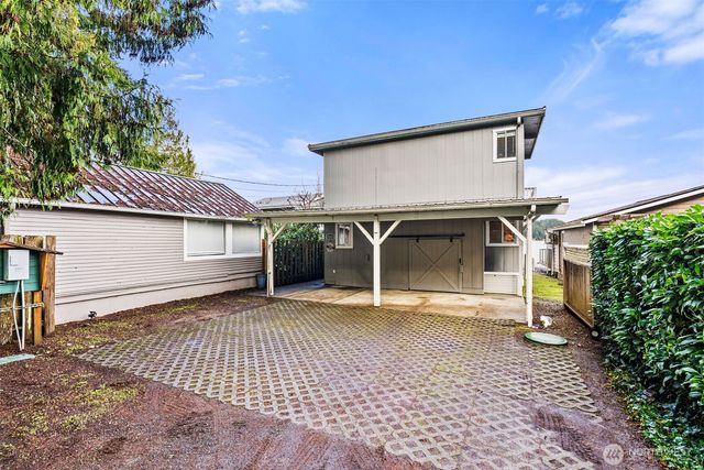 11571 E State Route 106, Union, WA 98592