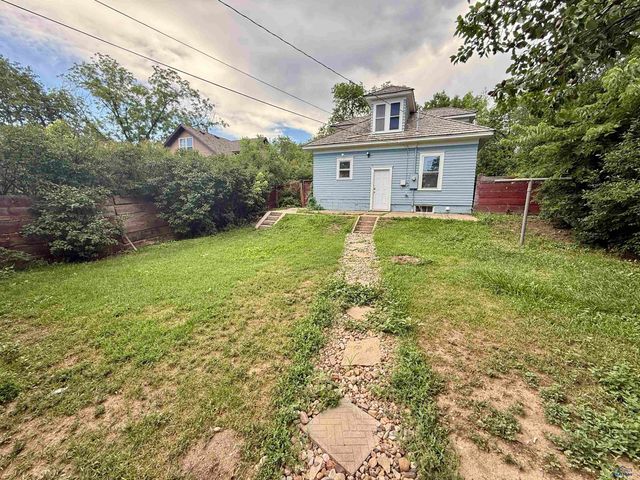 904 FAIRVIEW, Rapid City, SD 57701