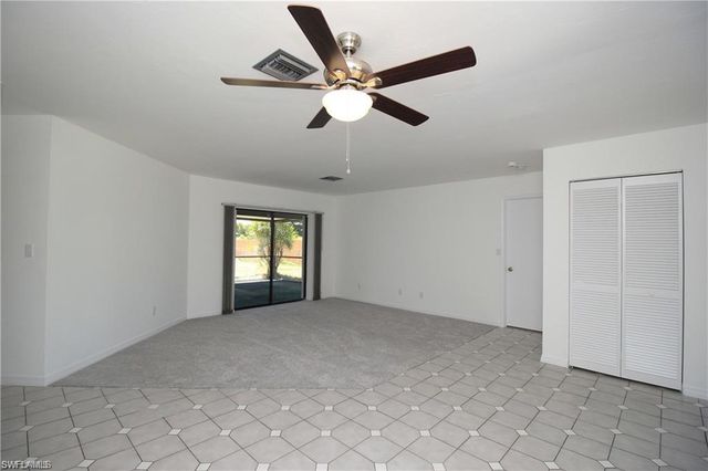 224 Erie DR, Naples, FL 34110