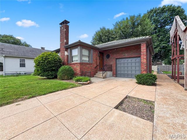537 S Main Street, Dupo, IL 62239