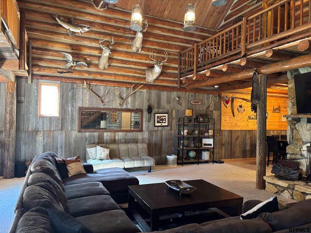 26259 249th Street, Columbus, NE 68601