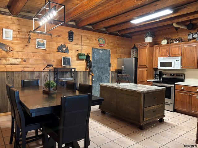 26259 249th Street, Columbus, NE 68601