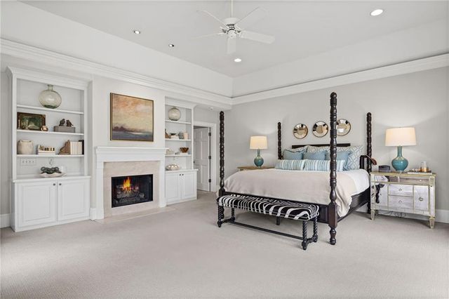 6210 River Chase Circle, Atlanta, GA 30328