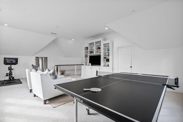 6210 River Chase Circle, Atlanta, GA 30328