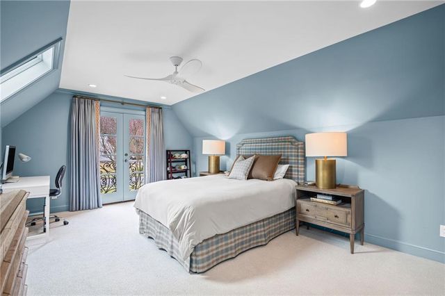 6210 River Chase Circle, Atlanta, GA 30328