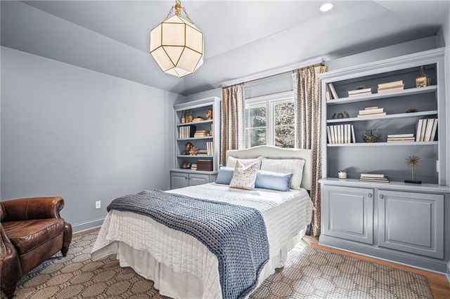 6210 River Chase Circle, Atlanta, GA 30328