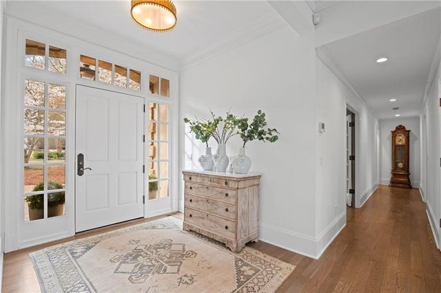 6210 River Chase Circle, Atlanta, GA 30328