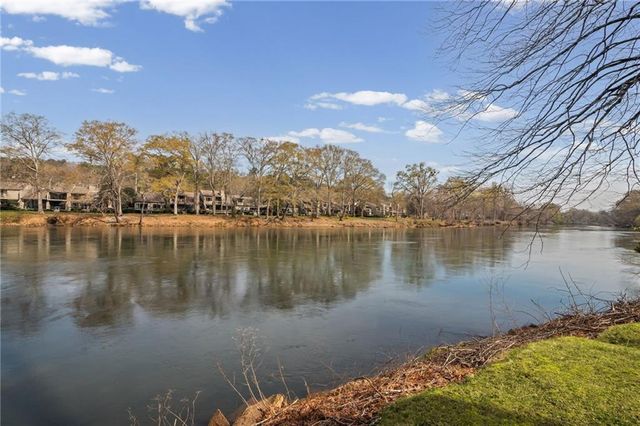 6210 River Chase Circle, Atlanta, GA 30328