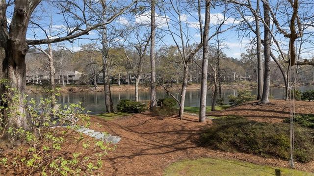 6210 River Chase Circle, Atlanta, GA 30328