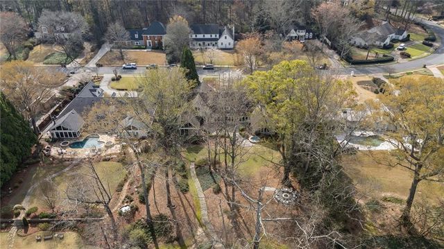 6210 River Chase Circle, Atlanta, GA 30328