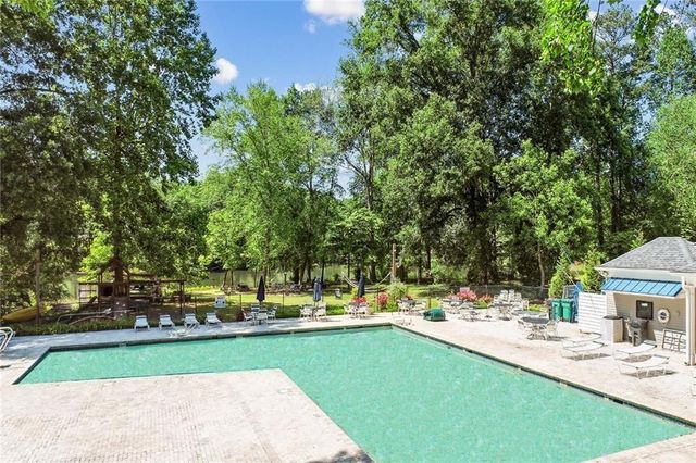 6210 River Chase Circle, Atlanta, GA 30328