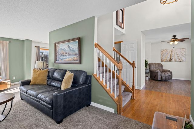 13710 Fair Oak Court, Apple Valley, MN 55124