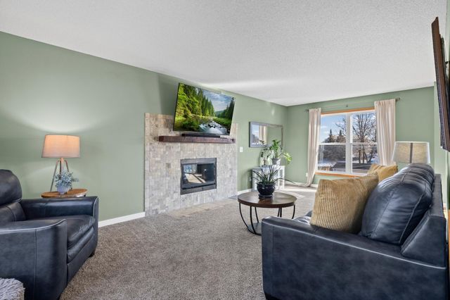 13710 Fair Oak Court, Apple Valley, MN 55124