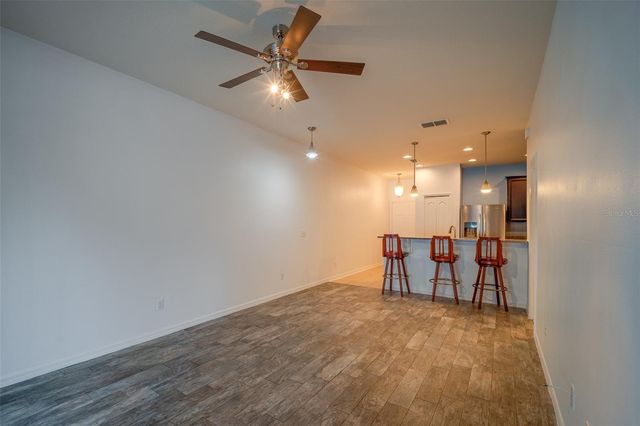 9217 SHEPTON STREET, Orlando, FL 32825