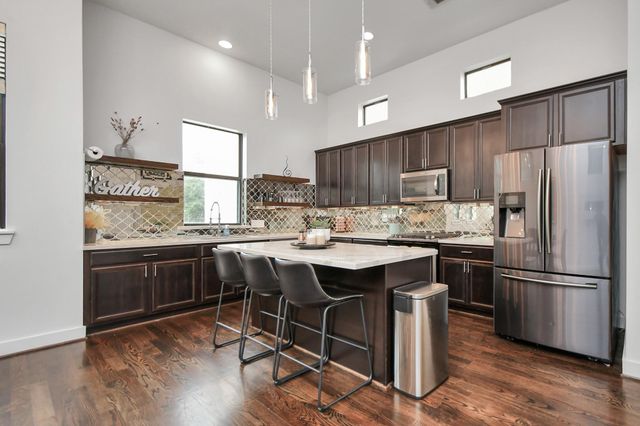 1705 Dunlavy Street A, Houston, TX 77006