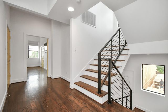 1705 Dunlavy Street A, Houston, TX 77006