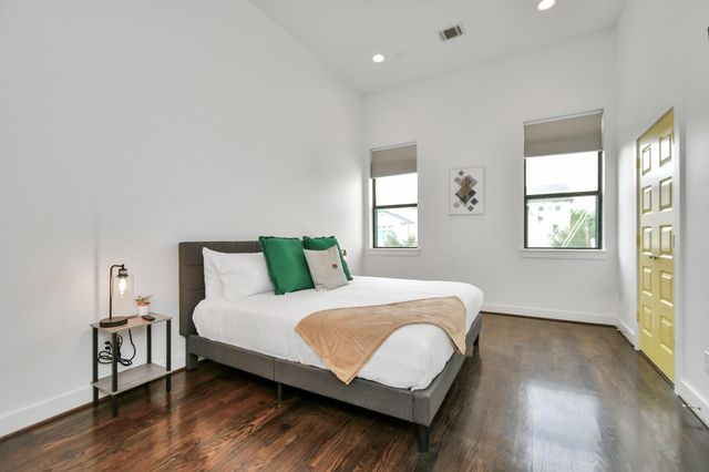 1705 Dunlavy Street A, Houston, TX 77006