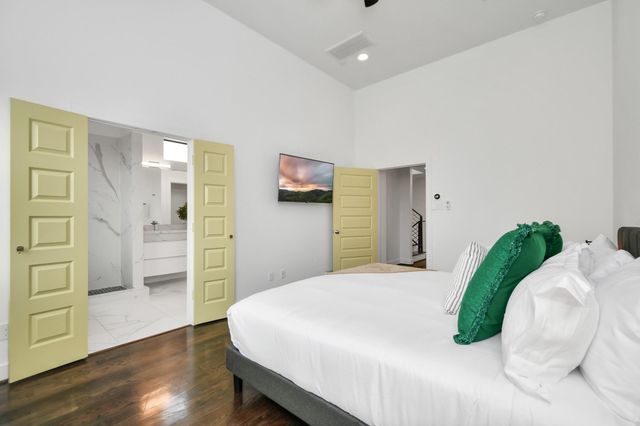 1705 Dunlavy Street A, Houston, TX 77006