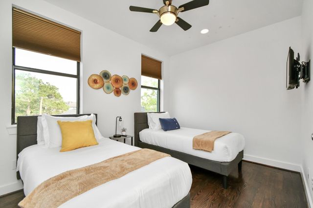 1705 Dunlavy Street A, Houston, TX 77006