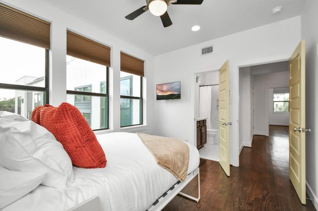 1705 Dunlavy Street A, Houston, TX 77006