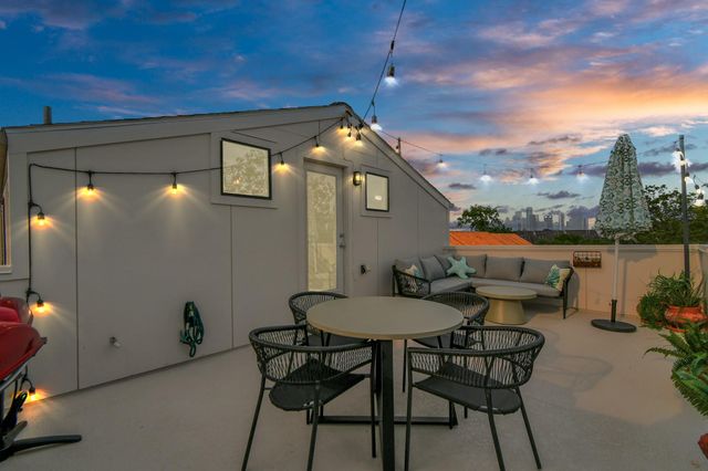 1705 Dunlavy Street A, Houston, TX 77006