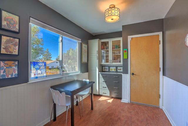 707 Richmond Drive SE, Albuquerque, NM 87106