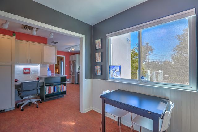 707 Richmond Drive SE, Albuquerque, NM 87106