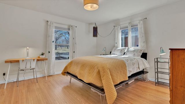 707 Richmond Drive SE, Albuquerque, NM 87106