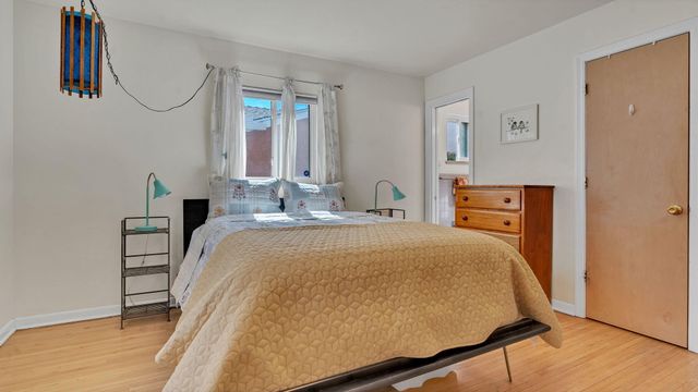 707 Richmond Drive SE, Albuquerque, NM 87106