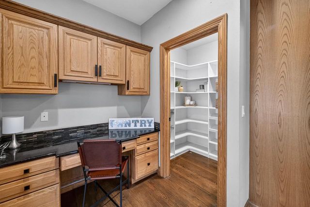 4606 Signature Drive, Middleton, WI 53562