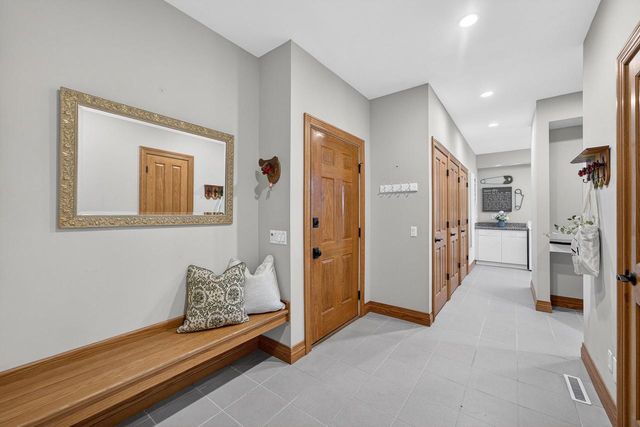 4606 Signature Drive, Middleton, WI 53562