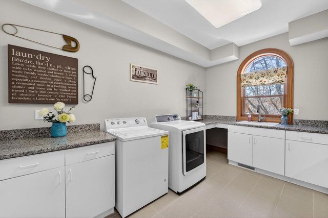 4606 Signature Drive, Middleton, WI 53562