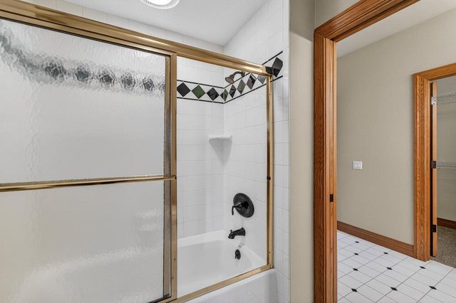 4606 Signature Drive, Middleton, WI 53562