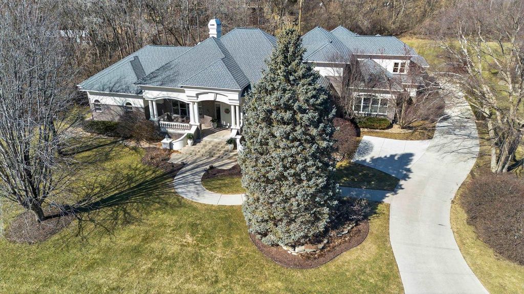 4606 Signature Drive, Middleton, WI 53562