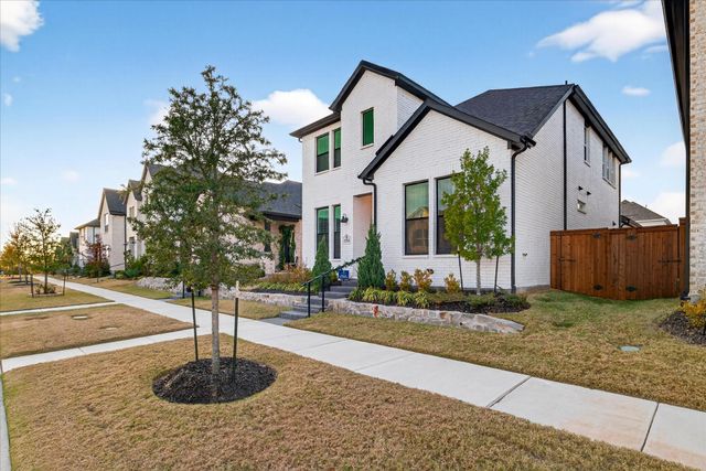 15562 Fringe Tree Road, Frisco, TX 75035