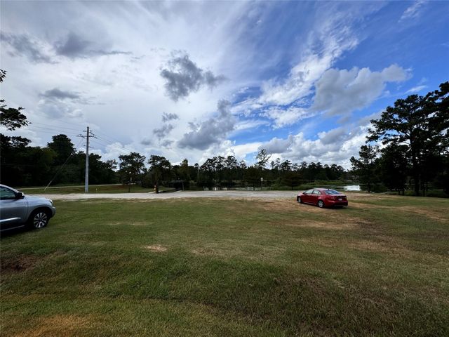 27400 Huffman Cleveland Road, Huffman, TX 77336