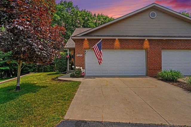 17473 Park Place Circle, Spring Lake, MI 49456