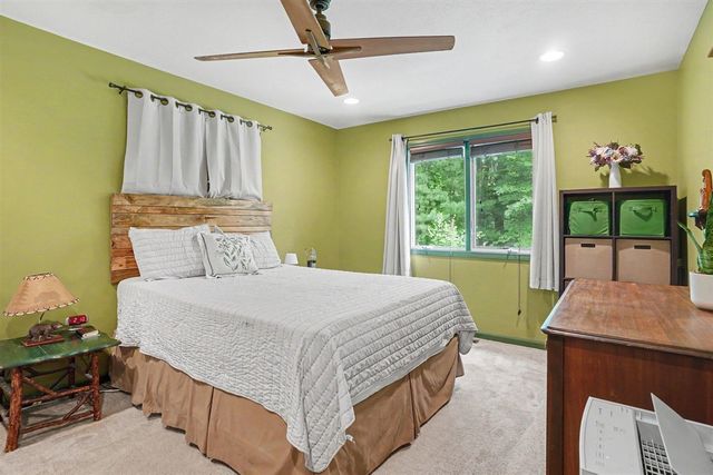 17473 Park Place Circle, Spring Lake, MI 49456