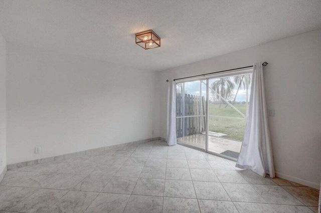 10758 Lake Jasmine Drive, Boca Raton, FL 33498