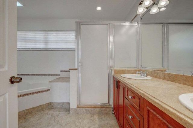 10758 Lake Jasmine Drive, Boca Raton, FL 33498